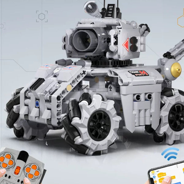 Futuristic RC Brick Rover - 501 Pieces: Brick connections, wheel structure and chassis detail from the same source reference.