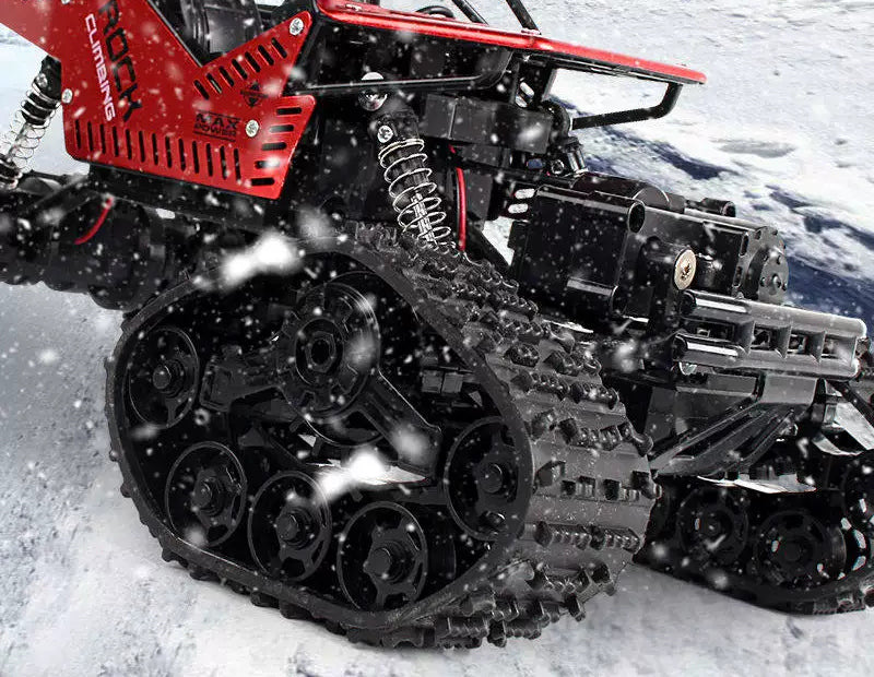 C012 RC crawler - red track running gear