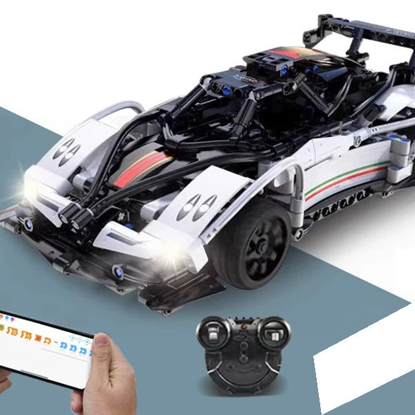 White RC Brick Sports Car - 457 Pieces: Brick connections, wheel structure and chassis detail from the same source reference.