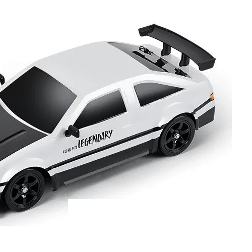 SC16A03 white / black hood rear body,spoiler andwheel detail