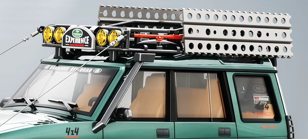 Forestgreen LR1801 roof-rack andcabin exterior detail